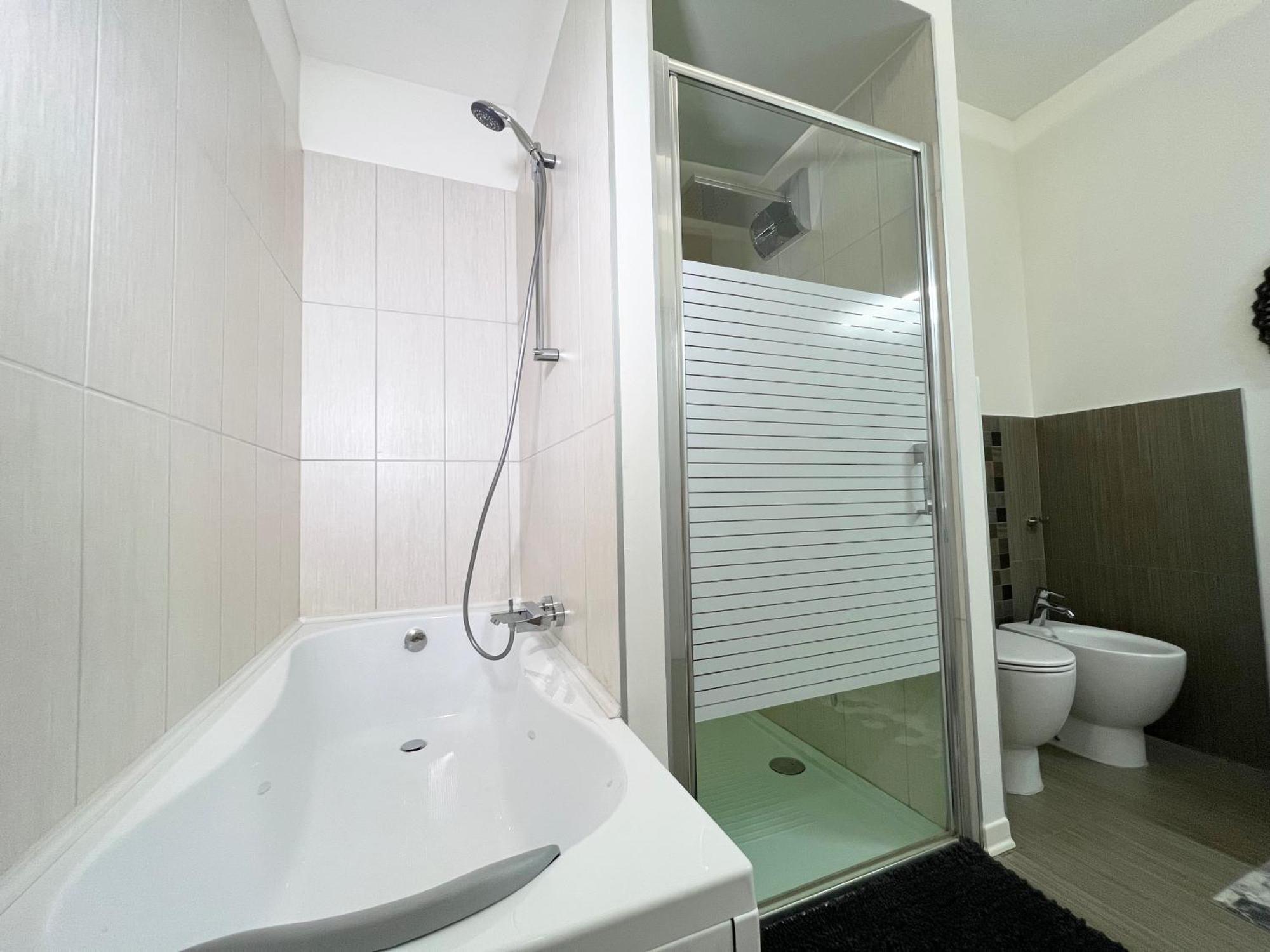 Trieste 411 - Rooms & Apartments Esterno foto